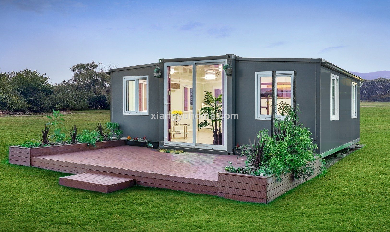 XiangYu expandable container house opened as a coastal guest house