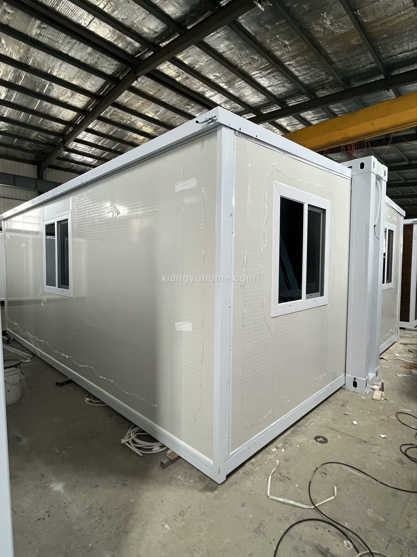 SpaceWing 550 mini double-wing expandable